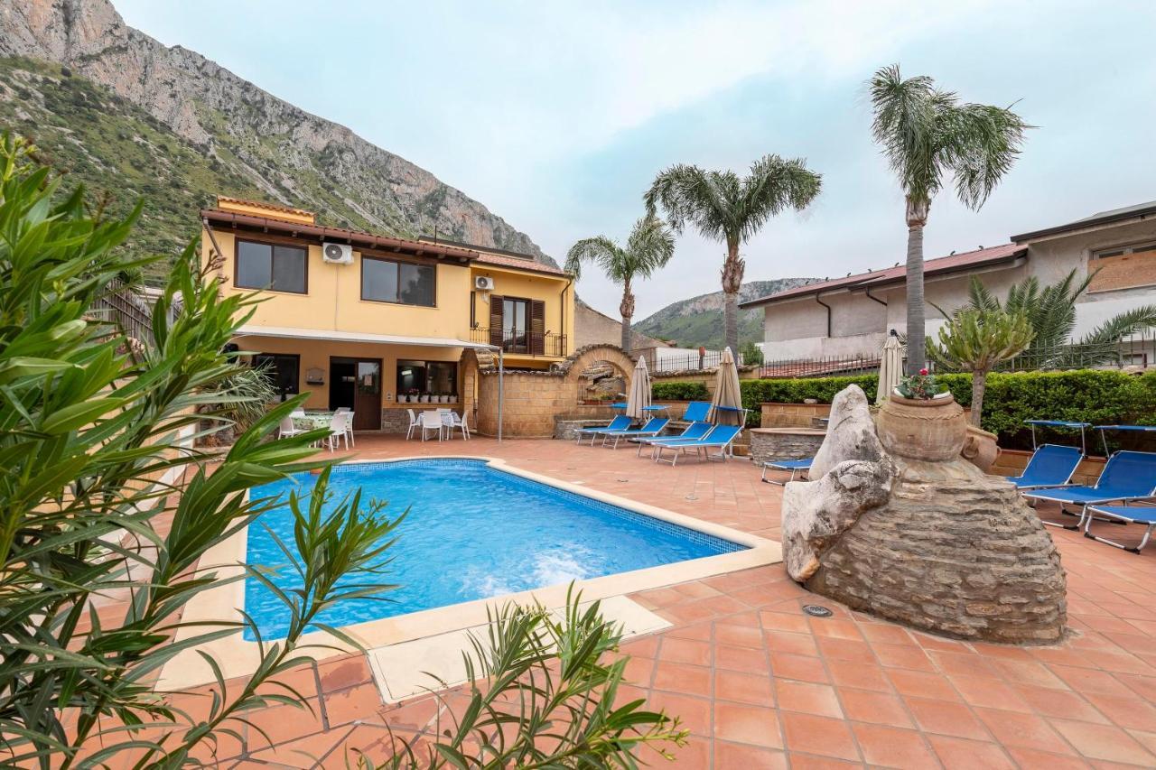 Alelida Villa con piscina Cinisi Esterno foto
