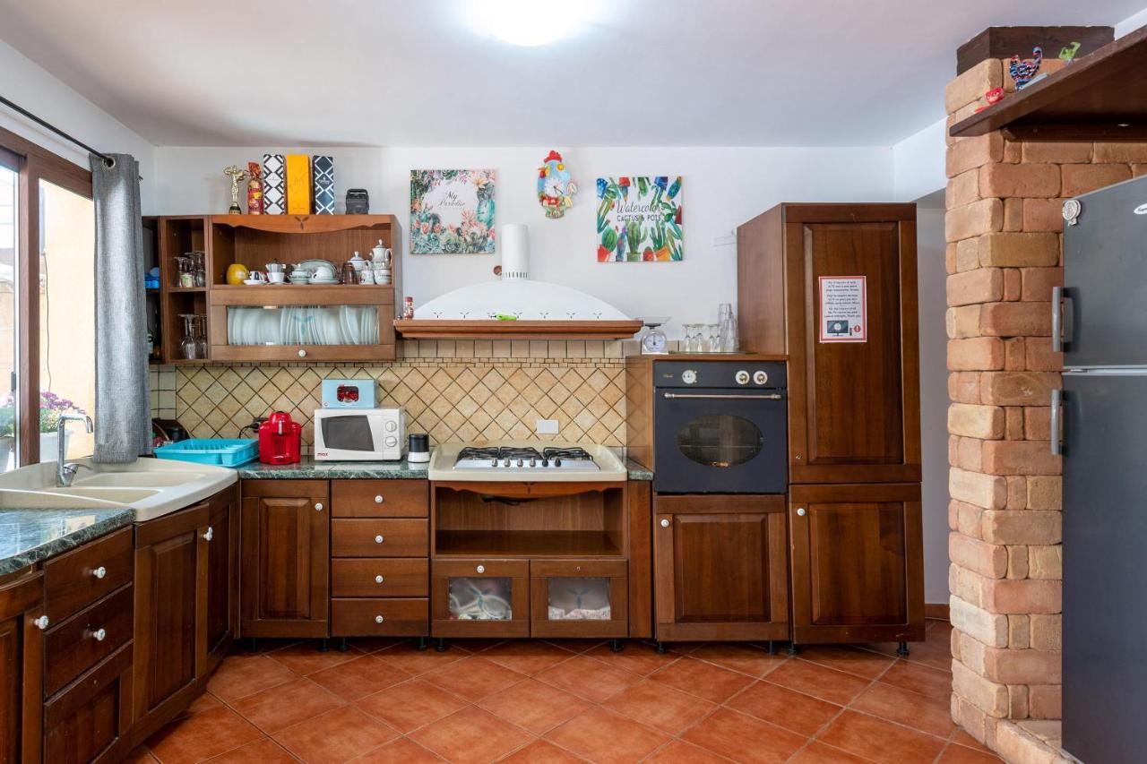 Alelida Villa con piscina Cinisi Esterno foto