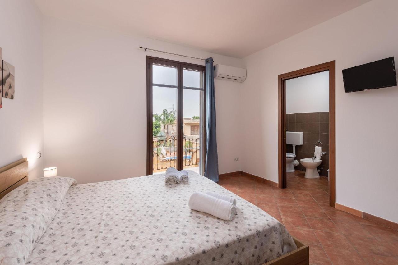 Alelida Villa con piscina Cinisi Esterno foto
