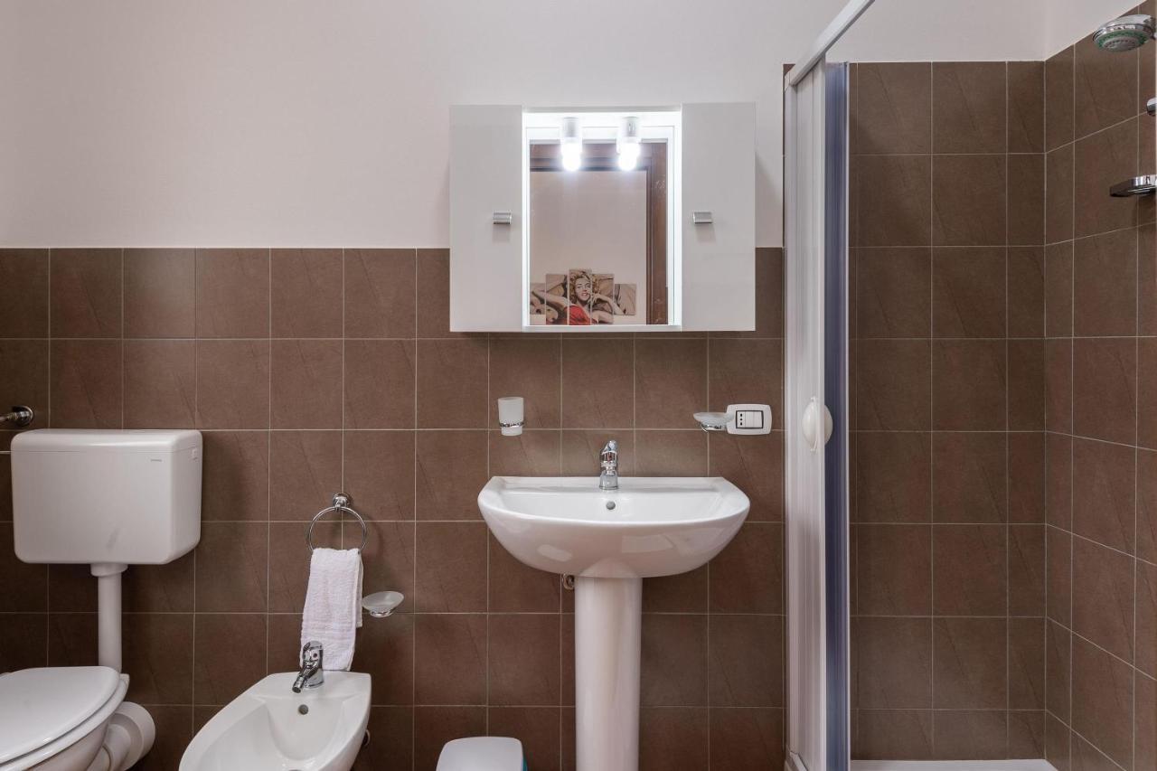 Alelida Villa con piscina Cinisi Esterno foto