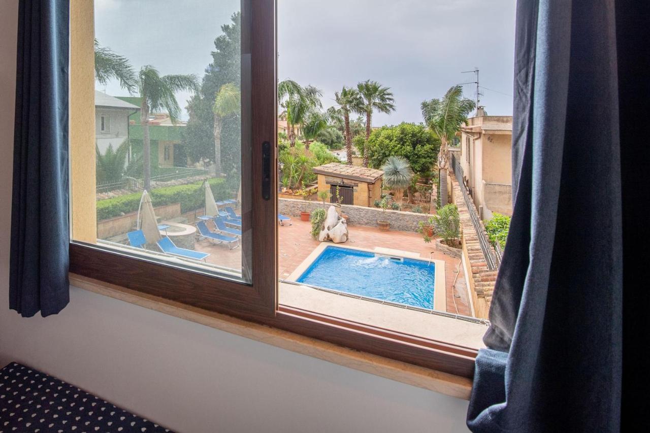 Alelida Villa con piscina Cinisi Esterno foto