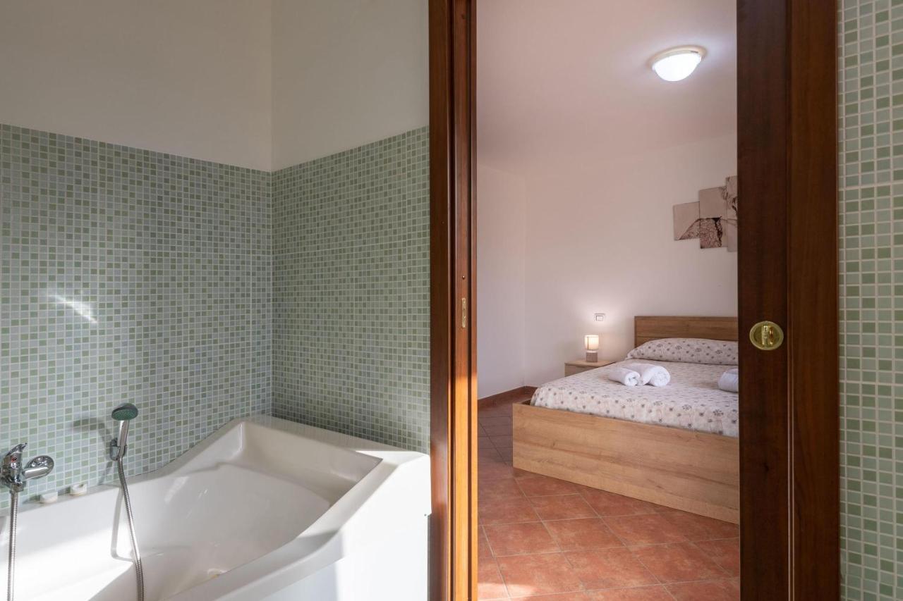 Alelida Villa con piscina Cinisi Esterno foto