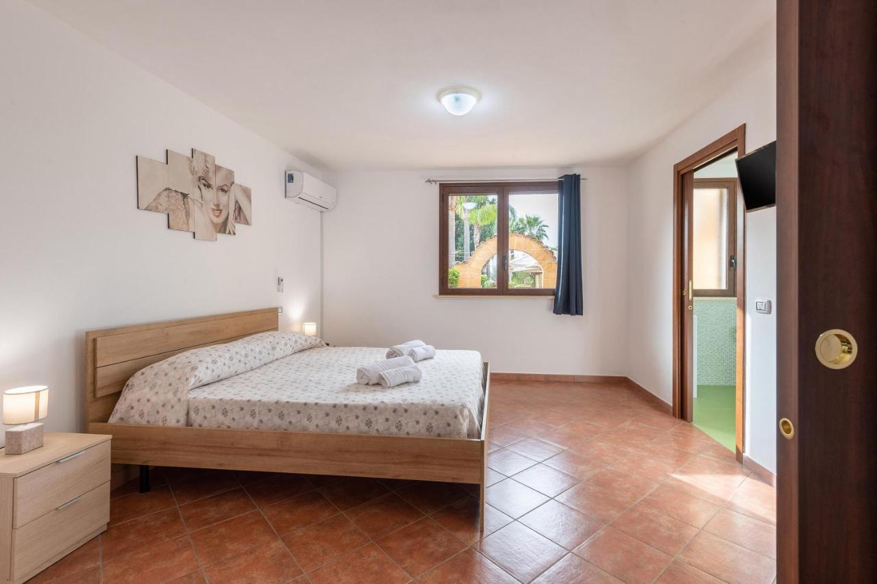 Alelida Villa con piscina Cinisi Esterno foto
